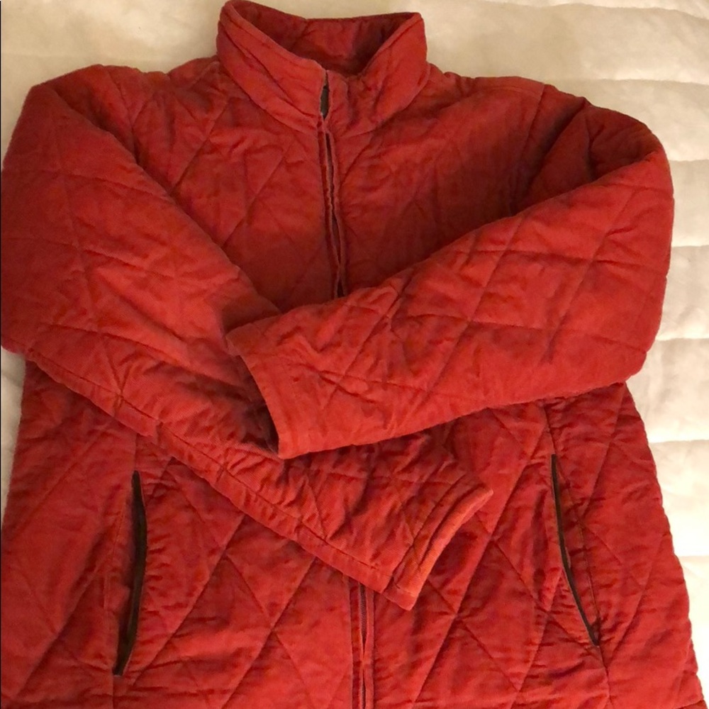 Burnt red puffy jacket